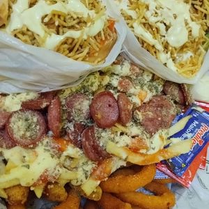 imagem do produto COMBO COM DOIS HAMBÚRGUER SIMPLES + 2 GUARAVITAS GRÁTIS