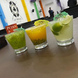 imagem do produto CAIPIRINHA COM CACHAÇA 