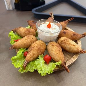 imagem do produto CAMAFEU DE CAMARÃO RECHEADO COM CARUPIRY