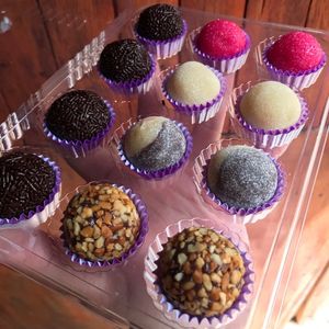 imagem do produto Brigadeiros gourmet 