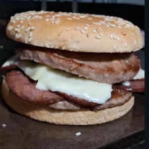 imagem do produto X- Calabresa duplo