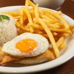 imagem do produto Ovos fritos com batata frita ( 2 ovos ) 