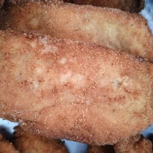 imagem do produto FILÉ DE FRANGO A MILANESA COM FRITAS ( 2 FILÉ) 