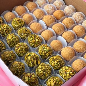 imagem do produto Meio cento de docinhos - GOURMET (15g a 18g)