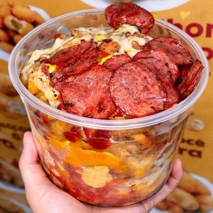 imagem do produto Batata no pote 1,5 litros ( serve até 3 pessoas) 700 gr