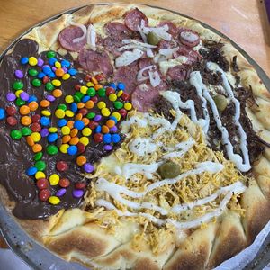 imagem do produto pizza 4 estaçoes