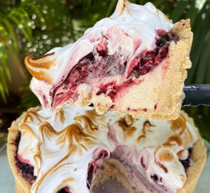 imagem do produto Fatia Chocolate Branco com amora