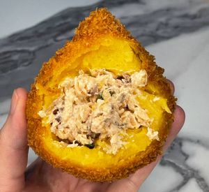 imagem do produto Coxinha de Salmão