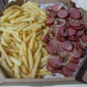 imagem do produto Calabresa acebolada com batata frita 