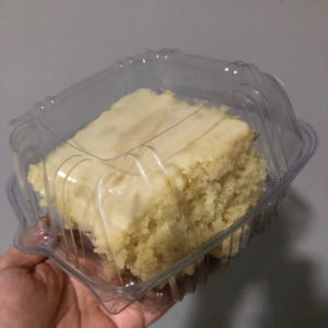 imagem do produto Bolo Molhado com cobertura de ninho