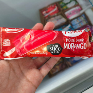 imagem do produto PICOLÉ DE MORANGO