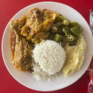 imagem do produto  Frango ao molho