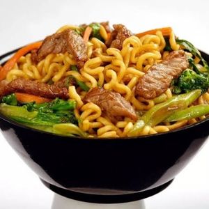 imagem do produto Yakisoba, de carne grande.