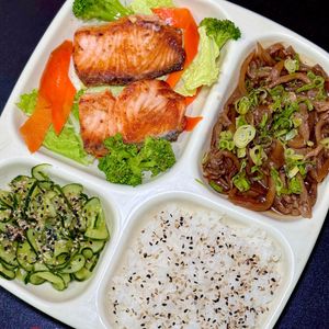 imagem do produto Bentô Salmão Grelhado