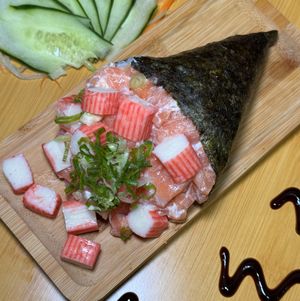 imagem do produto Temaki De Salmão e Kani