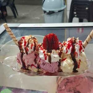 imagem do produto TAÇA BANANA 🍌 SPLIT