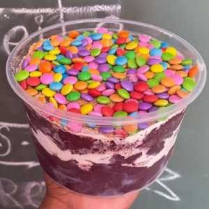 imagem do produto CHOCO KIDS (1LITRO)AÇAÍ PREMIUM, CREME DE MORANGO, CHOCOBALL, MARSHMALLOW.
