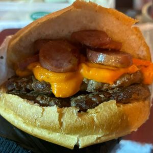 imagem do produto Big duplo com calabresa e cheddar