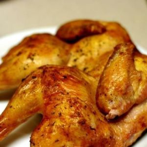 imagem do produto MEIO FRANGO C/ BATATA