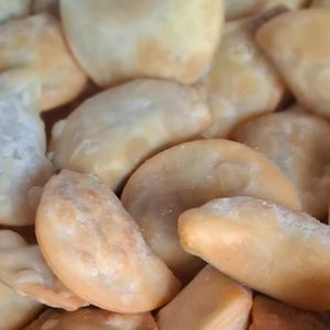 imagem do produto 10 unidades de pastéis de carne .