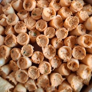 imagem do produto 10  Unidades  de canudos de frango 