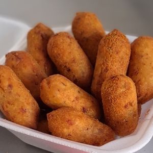 imagem do produto 10  Croquete de calabresa 