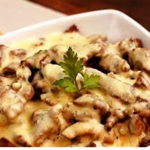imagem do produto Tiras de carne ao molho de queijo 