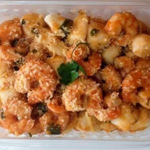 imagem do produto Nhoque de camarão com arroz branco e salada verde 