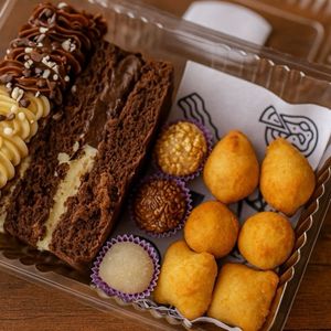 imagem do produto Pratinho da Simone - Sabor dois Amores