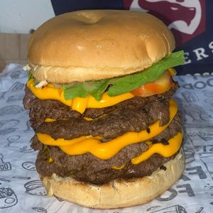 imagem do produto Burguer triplo