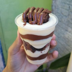 imagem do produto Copo da Felicidade ninho com creme de avelã 