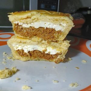 imagem do produto Empadão de costela com cream cheese 