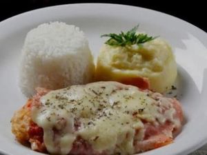 imagem do produto Marmitex Mini de Frango a parmegiana com purê