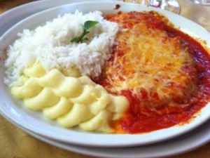 imagem do produto Marmitex Mini de tilapia a parmegiana com purê