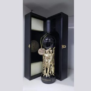 imagem do produto MAISON POUGET CORTE ORO 2019 750ML ( CAIXA PRETA)