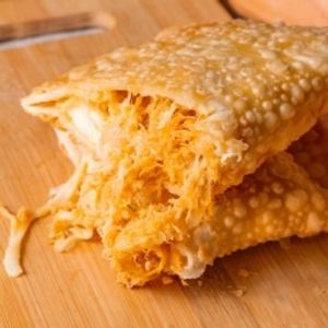imagem do produto FRANGO / QUEIJO