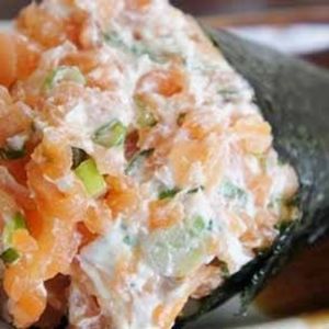 imagem do produto Temaki de Salmão Completo 