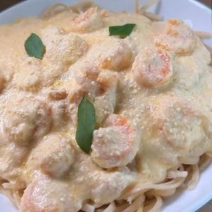 imagem do produto Camarão aos 4 queijos com macarrão (executivo)