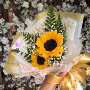 imagem do produto Buquê de 02 girassol