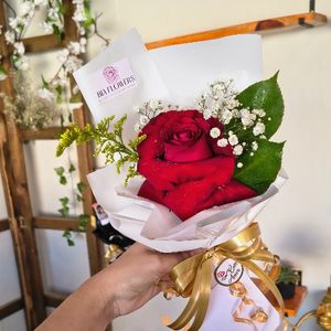 imagem do produto Rosa solitária luxo ( embalagem branca )