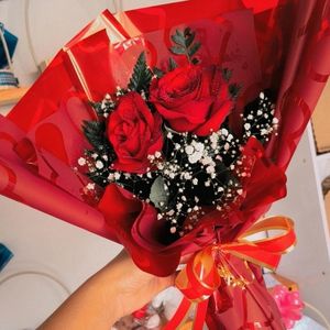 imagem do produto  Buquê 02 Rosas vermelhas  
