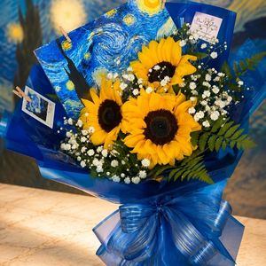 imagem do produto Buquê luxo Van gogh com 03  girassol 
