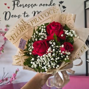 imagem do produto Buquê 03 rosas vermelhas -  embalagem nude ( flores pra você ) 