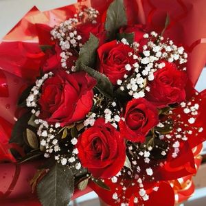 imagem do produto Buquê Tradicional 08 Rosas vermelhas