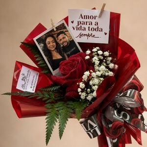 imagem do produto Buquê 01 rosa luxo + foto Polaroid - amor para toda vida sempre 