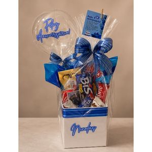 imagem do produto Box luxo Personalizada com nome e frase no balão - acompanha Ferrero Rocher , Ruffles chocolate lacta variados e bis + foto Polaroid 