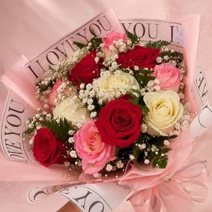 imagem do produto Buquê luxo de 12 rosas (vermelhas/ branca / rosé )-