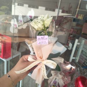 imagem do produto Rosa Branca Solitária -