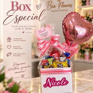 imagem do produto Box especial ( chocolate especiais+ kit Kat+ balão de coração+ nome personalizado+ cartão especial)