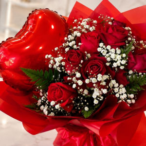 imagem do produto Buquê luxo 07 rosas + balão de coração 